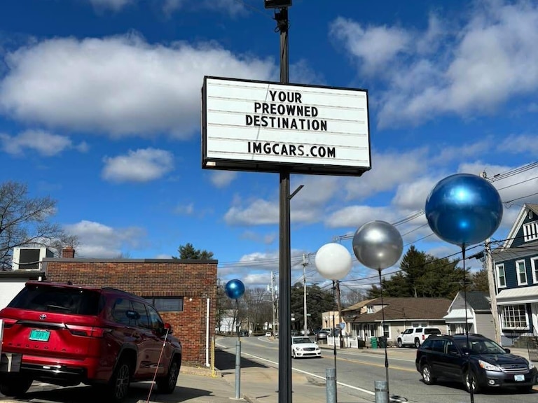 International Motor Group service center